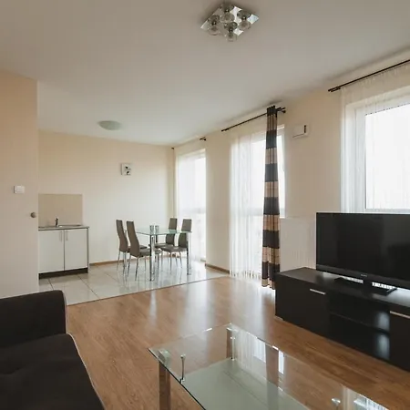 Notabene Airport Apartamento Varsóvia