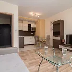 Apartment Notabene Airport