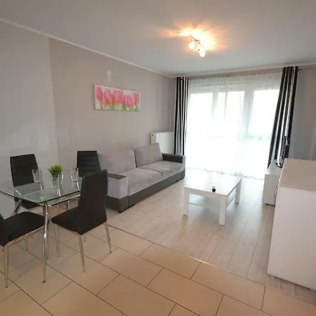 Notabene Airport * Varsóvia