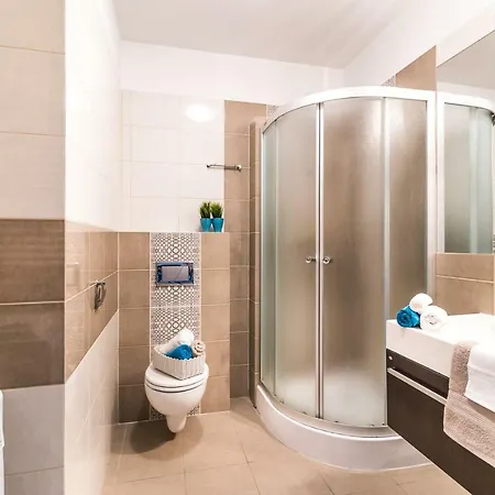 Notabene Airport Apartmán *