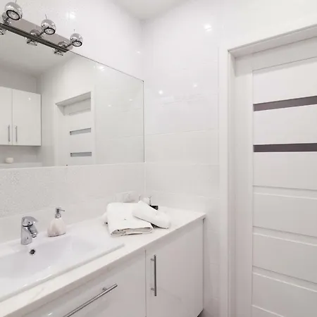 Apartamento Notabene Airport Varsóvia