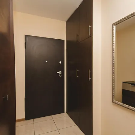 Notabene Airport Apartmán *