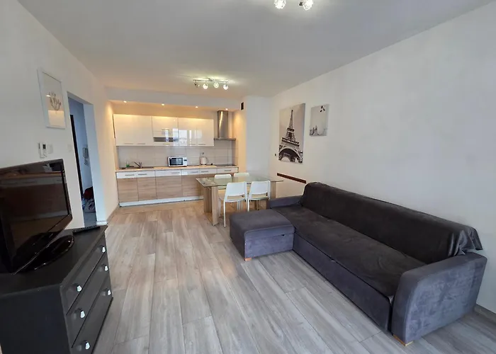 Notabene Airport Apartament *