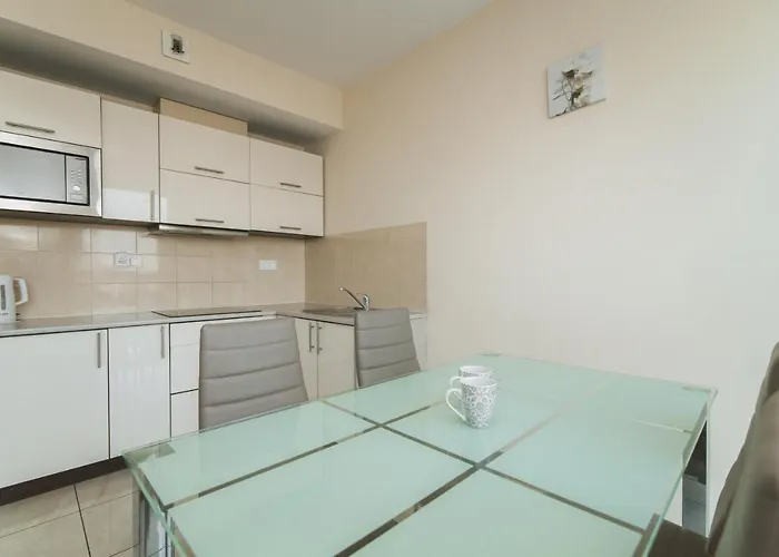 Notabene Airport Apartament *