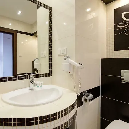 Apartment Notabene Airport Warsaw