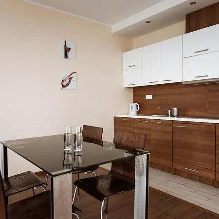 Apartment Notabene Airport Warsaw